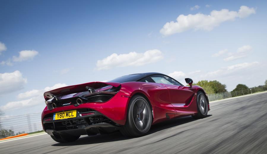  McLaren 720S Coupe 2017 года  (NA) (фото 2 из 31)